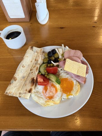 Kantar Hostel Breakfast